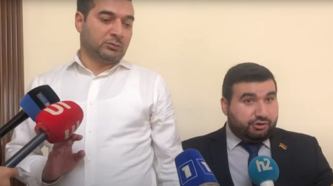 «Ինչո՞ւ էիք հայհոյանքներ հնչեցնում»․ Հրաչյա Հակոբյանը չպատասխանեց հարցին