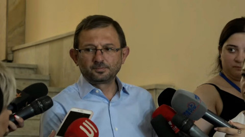 Փաշինյանի հրահանգով ձեւավորվել են խմբեր, որ ամեն րոպե պատրաստ են փողոցային կռվի. Գեղամ Մանուկյան