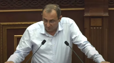 Գուցե կազմակերպիչները ձեր միջի՞ց են. Արծվիկ Մինասյանը՝ իշխանությանը