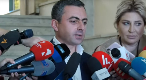 Կառավարության ծրագրում հստակ նկարագրված է, որ գնում են նոր կապիտուլյացիայի. Սաղաթելյան