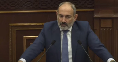 Ես ասել եմ՝ ոչ մեկի կարծիքը չեմ հարցնում և որոշումը կայացնում եմ. Փաշինյանը՝ նոյեմբերի 9–ի մասին