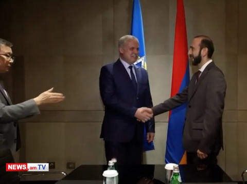 Արարատ Միրզոյանը հանդիպել է Ստանիսլավ Զասի հետ