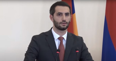 Ռուբեն Ռուբինյանի ելույթից հետո արցախցի պատգամավորները չծափահարեցին
