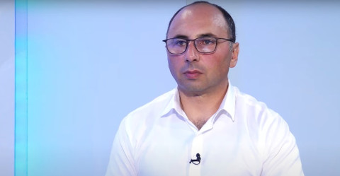 TALK TIME. Սեպտեմբեր 21–ին պիտի հրավառությամբ ու հանդիսությամբ զորահանդես անցկացնել. փորձագետ