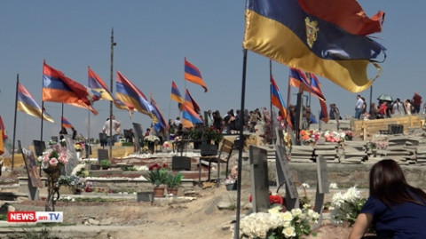 Խաչվերացը` Եռաբլուրում
