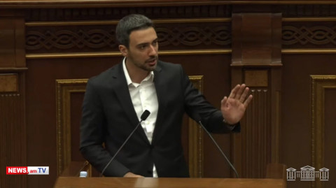 «Սաղին շինելու եմ, ճակատներին շարեմ, կասեն բռնություն ա»․ Վարդևանյանը հիշեց Փաշինյանի խոսքերը