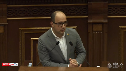 Իրավական զավեշտ է, Մնացական Մարտիրոսյանը չի կարող պահպանել անաչառություն. Մամիջանյան
