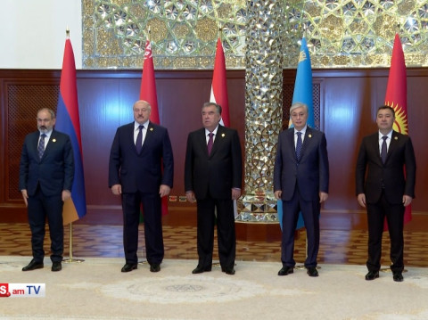 Կադրեր ՀԱՊԿ հավաքական անվտանգության խորհրդի նեղ կազմով նիստից