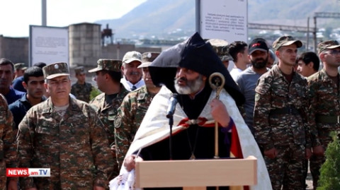 Իրենք արյունով գնեցին մեր երկիրը, մենք թանաքով մատնեցինք այն․ Տավուշի թեմի առաջնորդ