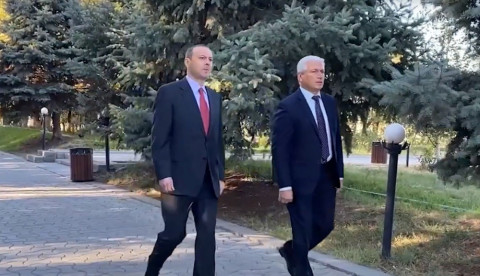Օրվա խորհրդից ելնելով՝ չեմ խոսի. Արմեն Գրիգորյանն այցելեց «Եռաբլուր»