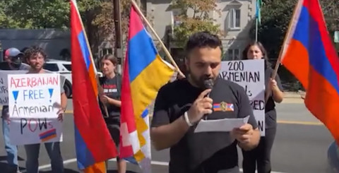 Հայ համայնքի բողոքի ակցիան Վաշինգտոնում Ադրբեջանի դեսպանության դիմաց