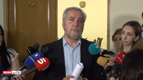 Շիշն անհաջող նռնականետման ստուգարք էր. Անդրանիկ Քոչարյանը՝ Ղազինյանին կրկին չընտրելու մասին