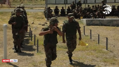 Դուխներս տեղ է, միշտ պատրաստ ենք. եռամսյա հավաքների մասնակիցները մարտական հերթափոխ են իրականացնում