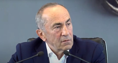 Շուտով տպավորություն է ստեղծվելու՝ Արցախը ռուս–ադրբեջանական բանակցությունների տիրույթում է. Քոչարյան