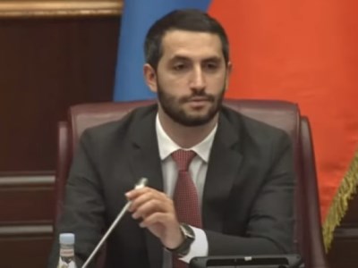 Խնդրում եմ հանդարտեցնել կրքերը, հանգիստ քննարկում ենք. Ռուբինյանը՝ պատգամավորներին