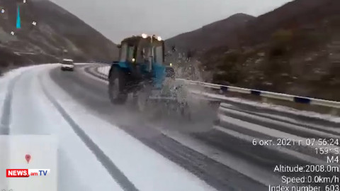 Դիլիջանի ոլորաններում ձյուն է տեղում