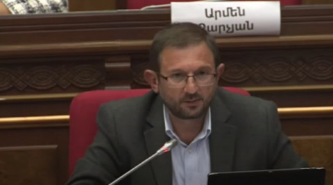 «Ո՞ր մի անուղեղն է Փաշինյանին խորհուրդ տվել…». Գեղամ Մանուկյանի հարցը մնաց անարձագանք