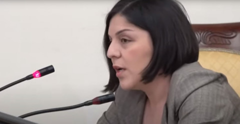 Ամեն օր ողբերգության միջով ենք անցնում, Սղնախի գերեզմանատան վրայով թշնամին ճանապարհ է սարքել