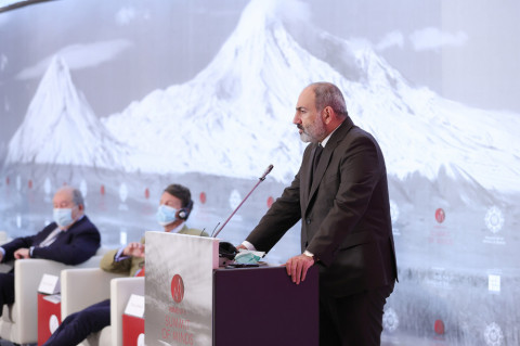 Այսօր ամենահրատապ հարցը աշխարհաքաղաքականության մոդելավորումն է. Փաշինյանը` «Մտքերի գագաթնաժողով»-ում