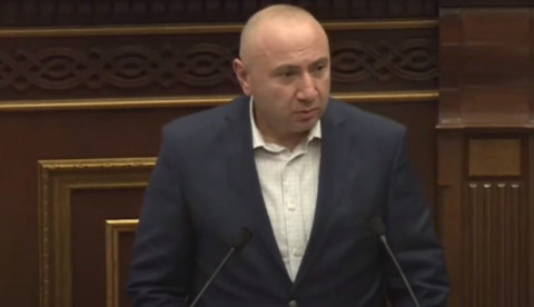 Եթե այսպես շարունակվի, Հայաստանը կվերածվի պարտքապետության. Թեւանյան
