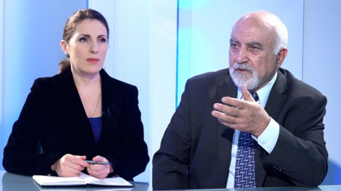 TALK TIME. Այսպիսի քաղաքականություն վարելու համար կամ պիտի լինել 100 տոկոսանոց հիվանդ, կամ լրտես