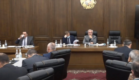 Մի պահ դադար վերցրեք, որ վստահ լինենք՝ կորոնավիրուսի հետ կապ չունեք. Քոչարյանը՝ փոխոստիկանապետին