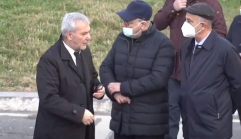 «Լավ եմ անում». Անդրանիկ Քոչարյանը՝ դիմակ չկրելու մասին