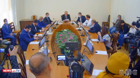 Արթուր Ղազինյանը 11–րդ անգամ չընտրվեց հանձնաժողովի նախագահի տեղակալի պաշտոնում