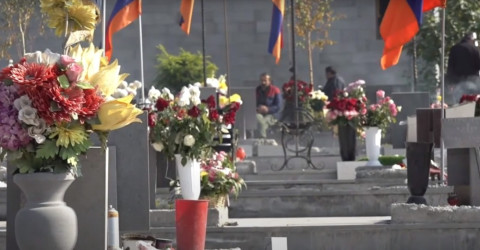 Նոյեմբերի 9–ը՝ «Եռաբլուրում»