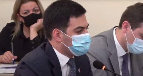Ֆեյսբուքով կամ այլ հարթակներով ապրանք վաճառողները չեն հարկվի․ Բադասյան