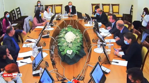 Կներե՛ք, էդ մակարդակին հասցնե՞նք պետական ինստիտուտները․ Վարդեւանյանը՝ ՔՊ–ականին