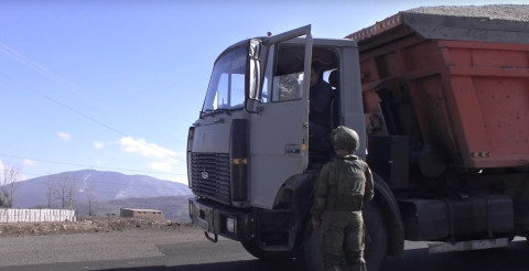 Ռուս խաղաղապահները 1 ամսում ապահովել են 7500 քաղաքացու անվտանգ երթեւեկությունը Լաչինի միջանցքով