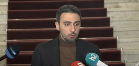Իշխանությունները պայքարում են Հայաստանի պետականության դեմ. Արամ Վարդեւանյան
