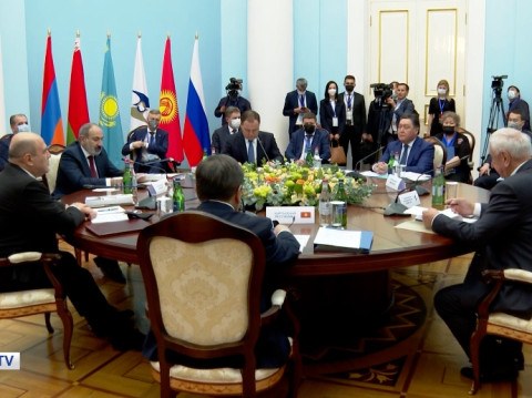 Եվրասիական միջկառավարական խորհրդի նեղ կազմով նիստը Երեւանում