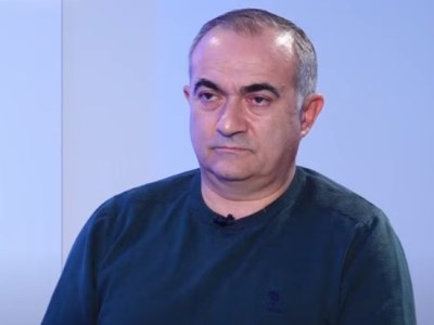 TALK TIME. Հանդիպումներից առաջ Փաշինյանին իր ասուլիսով մեծ հարված հասցրեց Հայաստանին. Թ. Պողոսյան