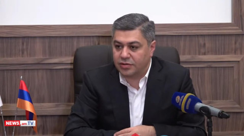 Ասֆալտը գլխիդ կպնի, թող ասֆալտ չլինի, բայց նորմալ երկիր լինի․ Արթուր Վանեցյանը՝ Նիկոլ Փաշինյանին