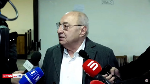 Այդ տղայի ասածները չեմ լսում, ժամանակ մի ծախսեք դատարկ բաներ լսելու վրա. Մանուկյանը՝ Փաշինյանի մասին
