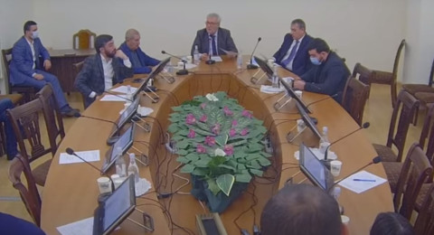 «Պարոն Ղազինյանն իր աստղային ժամը բաց թողեց». ՔՊ–ականները 14–րդ անգամ դեմ քվեարկեցին