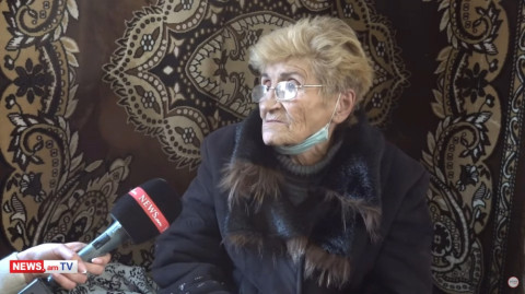 Ավերիչ երկրաշարժից 33 տարի անց. գյումրեցի Արեւիկ տատը երկրաշարժին 2 դուստրերին է կորցրել