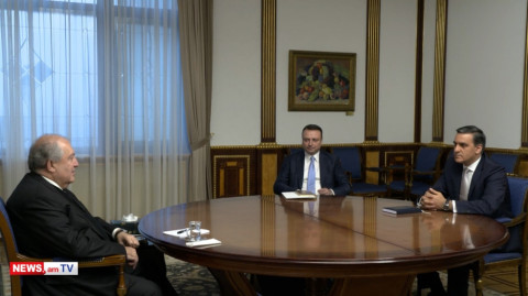 Արմեն Սարգսյանը հանդիպում է ունեցել Մարդու իրավունքների պաշտպան Արման Թաթոյանի հետ