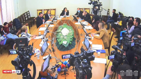 Դուք գյուղապետին հայհոյել էիք ու ասել, որ ականջները կկտրեք. ընդդիմադիրը՝ ՔՊ–ական պատգամավորին