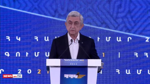 Ես ձեզ չեմ պարտադրել, որ գնաք ու պաչեք նախրի միջից ամենաբարձր զռռացող էշի ճակատը. Սերժ Սարգսյան
