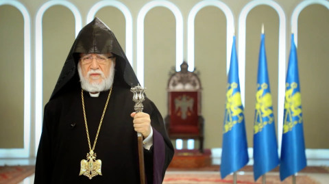 Մեր հայրենիքն օրորվում է անորոշության եւ հուսահատության ալիքների մեջ. Արամ Ա–ի հայրական պատգամը