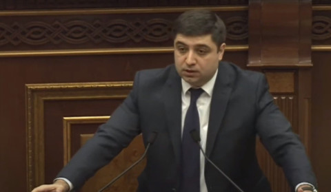 Մնում է՝ մանկատան երեխաների տների չլուծման մեջ մեղադրեք մեզ ու վերջ. ՔՊ–ականը՝ ընդդիմությանը