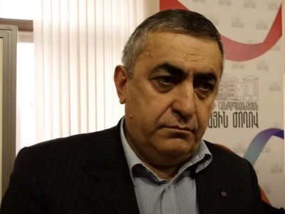 Իշխանությունը խուսափում է նշել Թուրքիայի և Ադրբեջանի հետ բանակցելու կարմիր գծերը. Արմեն Ռուստամյան