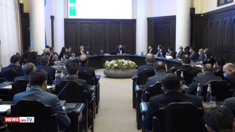 Զինծառայողներն արձակուրդ կգնան պատվաստվելու եւ թեստավորվելու պայմանով