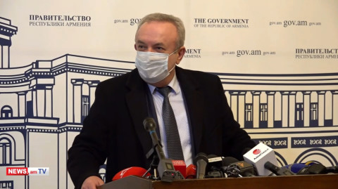 Փաշինյանի ասածի մեջ արտառոց ոչինչ չկա. Դումանյանը չպատասխանեց լրագրողների հարցերին