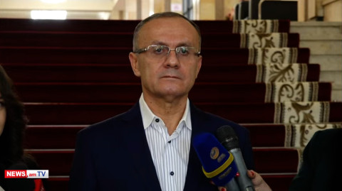 Հադրութի եւ Շուշի վերադարձը տեսականորեն հնարավոր է․ Սեյրան Օհանյան