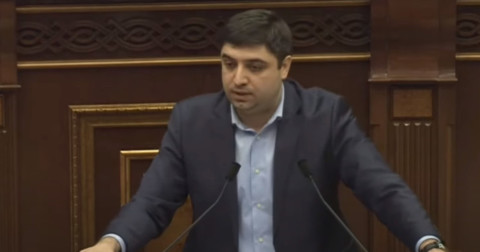 «Պարոն Ղազինյան, ամենաբարձր պլանկա ունեցող մերժվածն եք». ՔՊ–ականը կոռեկտության կոչ արեց