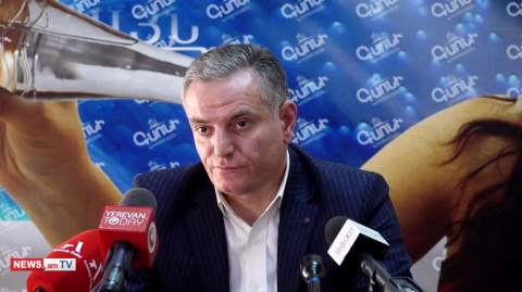 Ադրբեջանն արդեն քո տարածքներն օկուպացրել է, հայելային հետքաշումը ո՞րն է. Արտակ Զաքարյանը՝ Փաշինյանին